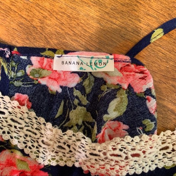 BANANA LEMON LACE NECKLINE FLORAL ROMPER - Picture 6 of 6